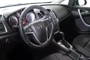 Opel  9