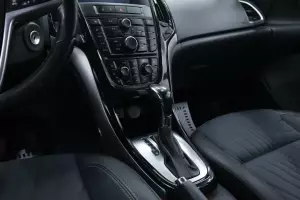 Opel  11
