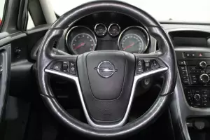 Opel  9