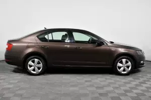 Skoda  3
