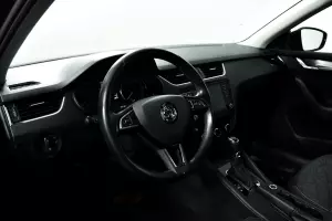 Skoda  9