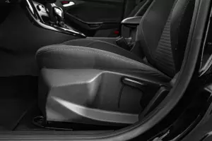 Ford  10