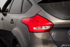 Ford  17