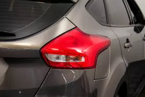 Ford  18