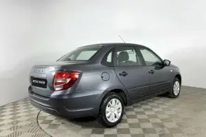 ВАЗ (Lada)  4