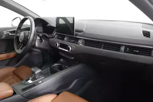 Audi  10