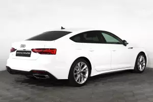 Audi  4