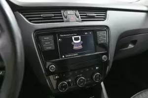 Skoda  9