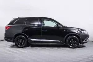 Mitsubishi  3