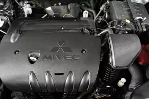 Mitsubishi  12