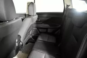 Mitsubishi  13