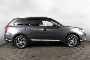 Mitsubishi  3