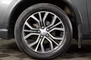 Mitsubishi  7