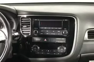 Mitsubishi  13