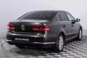Volkswagen  4