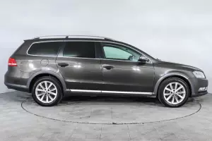 Volkswagen  3