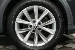Volkswagen  5