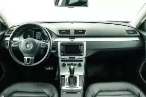 Volkswagen  6