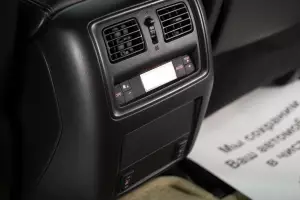 Nissan  5