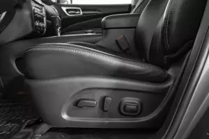 Nissan  1