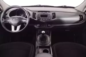 Kia  10