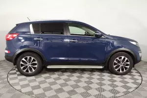Kia  3