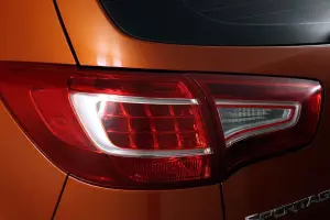 Kia  12