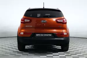 Kia  4