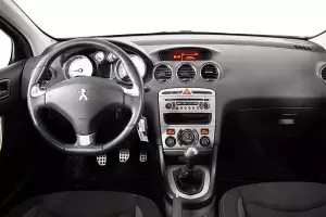 Peugeot  11
