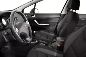 Peugeot  9