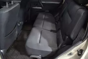 Mitsubishi  2