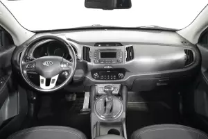 Kia  10