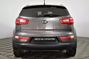 Kia  16