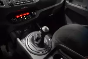 Kia  11