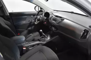 Kia  15