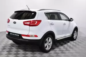 Kia  3