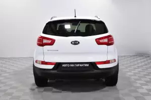 Kia  4