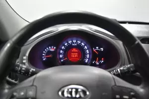 Kia  7
