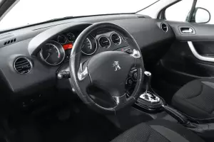 Peugeot  7