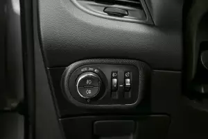 Opel  9