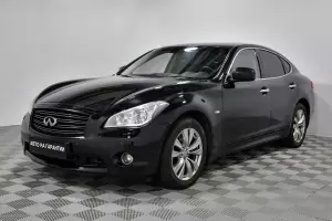 Infiniti  10