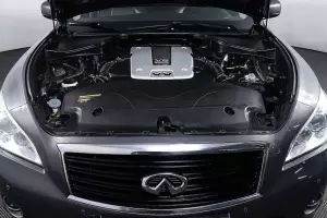 Infiniti  7