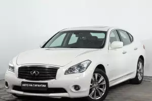 Infiniti  13