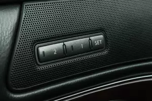 Infiniti  7