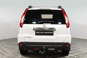 Nissan  5