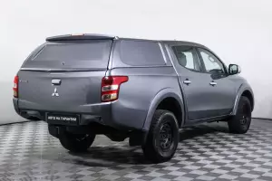 Mitsubishi  4