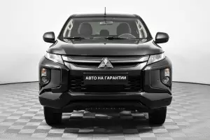 Mitsubishi  2