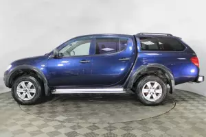 Mitsubishi  4