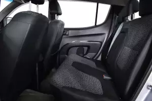 Mitsubishi  13