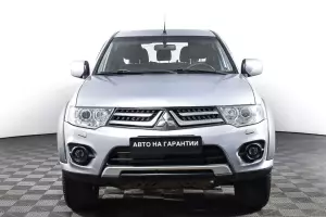 Mitsubishi  2